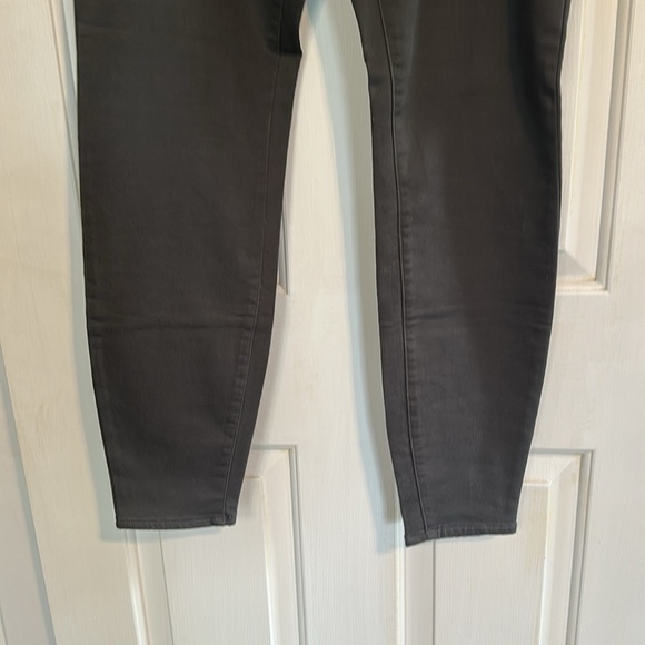 NWT Gap Super Strechy skinny charcoal pants size 10 - Picture 2 of 7